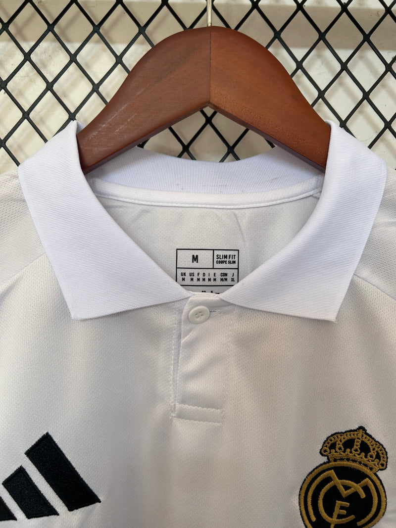REAL MADRID 25/26 *SPECIAL EDITION* + 1 REGALO 🎁