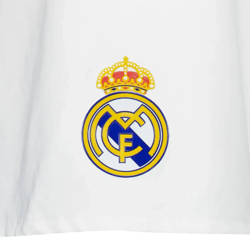 Camiseta Real Madrid 24/25 - Niños (Pantalón Corto Incluido)